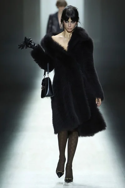Look 44